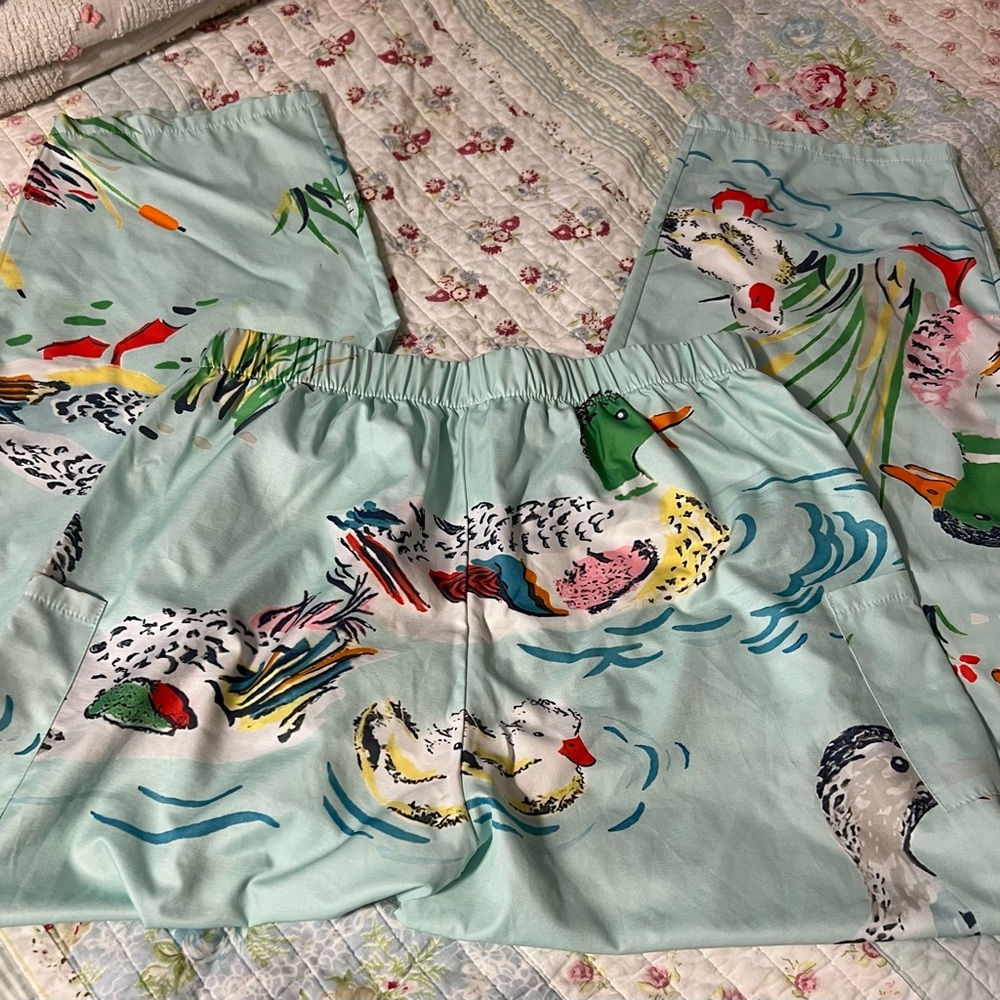 Colorful Duck Print Lounging Pants - Picture 3 of 9